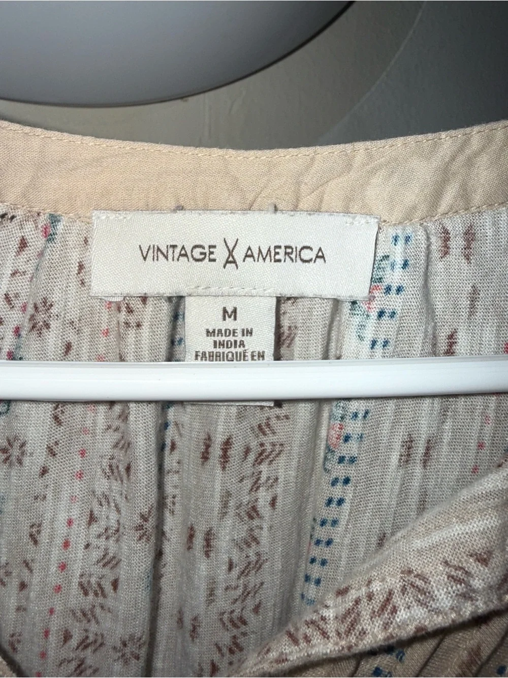 Vintage America lightweight beige
